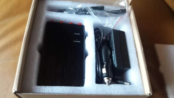 Bloqueador jammer portatil 8 antenas Sistel Comunicaciones 3